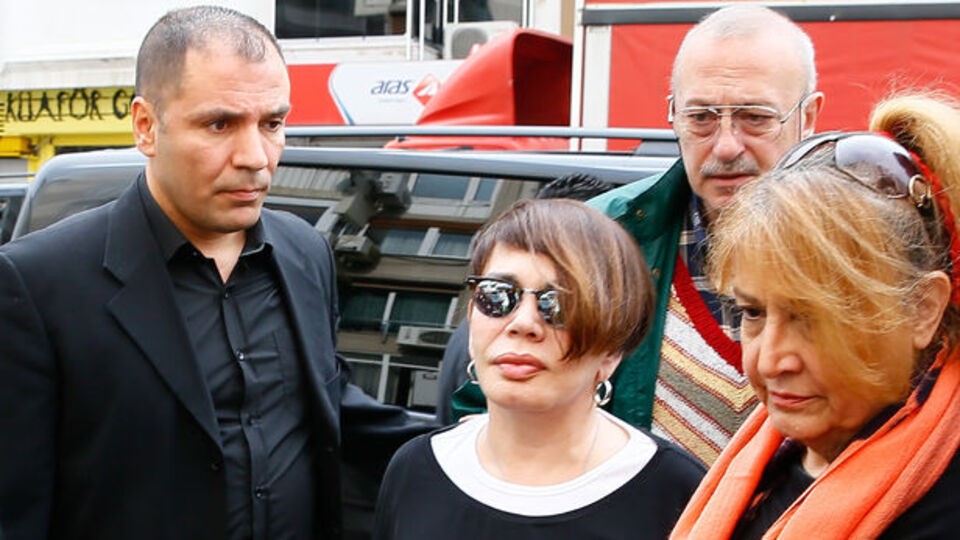 Ünlü sanatçının acı günü