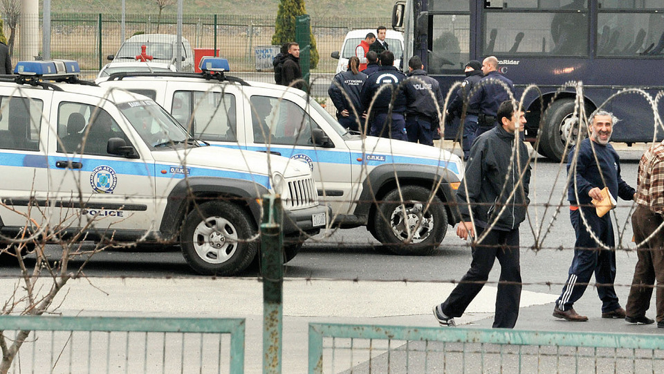 Göçmen akınına karşı 'özel kuvvet'