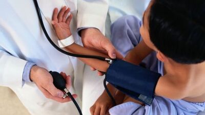 Uzmanlardan 'çocuğunuzun tansiyonunu ölçtürün' uyarısı