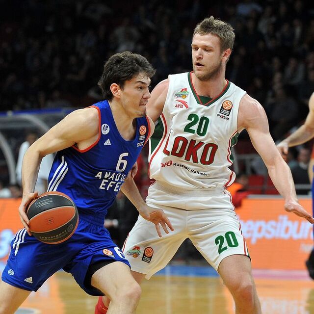 Efes evde yok!