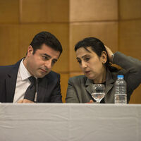 Fezlekeleri Başbakanlık'ta