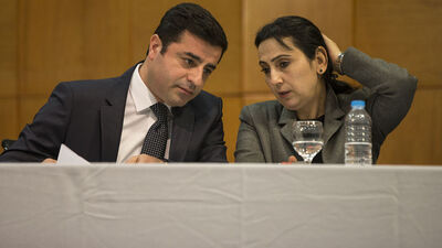 Fezlekeleri Başbakanlık'ta