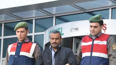 12 yıldır aranan cinayet şüphelisi sahte kimlikle yakalandı