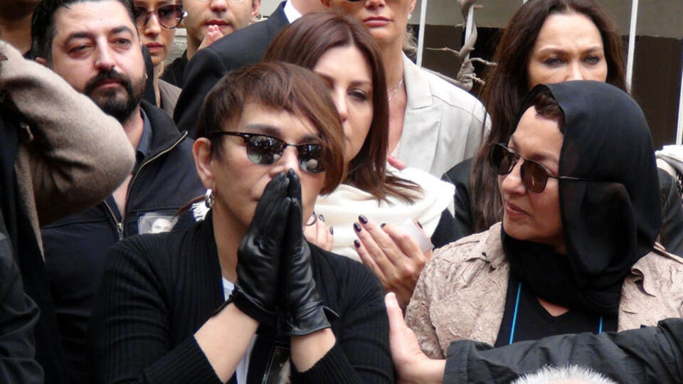 En acı gününde büyük vefasızlık