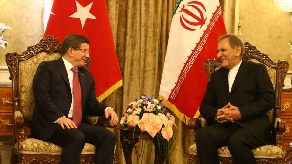 Davutoğlu: Bölgemizin kaderini başka aktörlere bırakmayalım