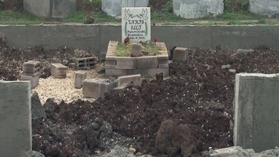 Tahir Elçi'nin mezarına duvar örüldü!