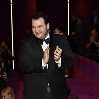 Şahan'dan gençlere iş teklifi