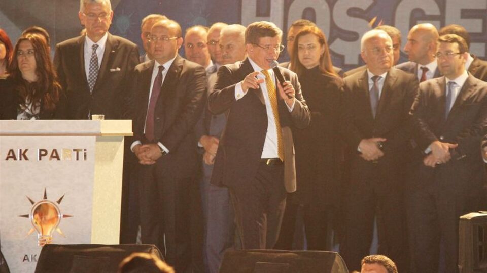 Davutoğlu: Bakanlar Kurulu İzmir'de toplanacak