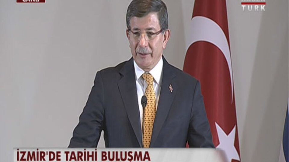 Başbakan Davutoğlu vize muafiyeti için tarih verdi!