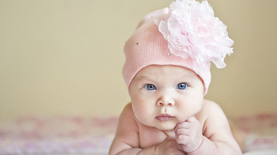 Kız bebeğin kulakları ne zaman delinmeli?