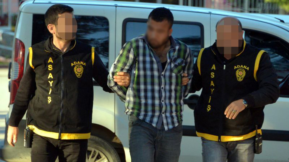 Tuvaletten gelen sesler duyulunca kaçtı, çocuklar anlattı eşkali çıkarıldı