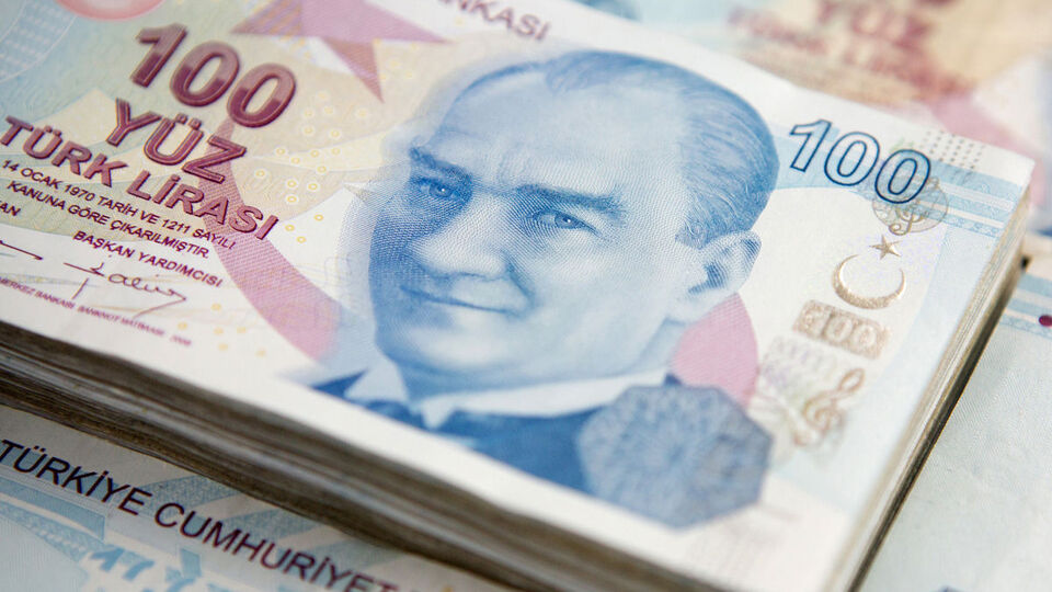 Müjde! Emekliye maaş zammı kapıda