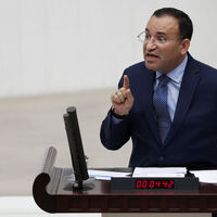 Bozdağ'dan AYM kararına sert eleştiri