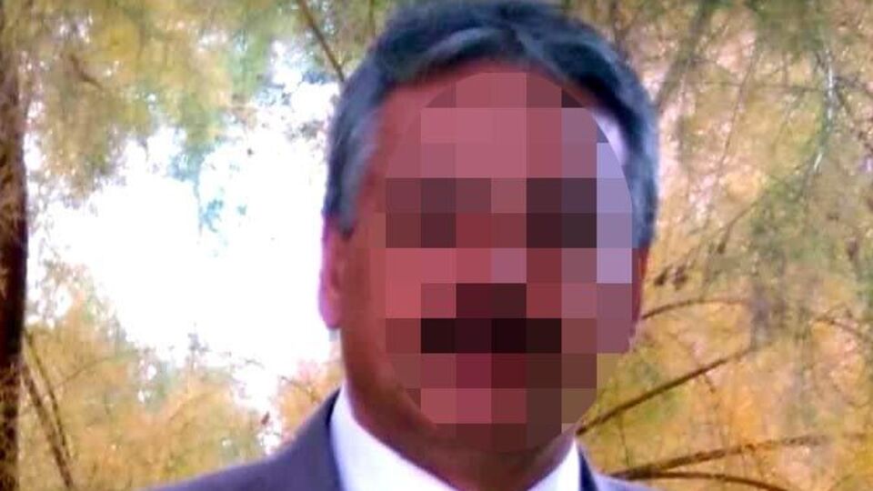 Kız öğrencisiyle ilişki iddiası müdürlükten istifa ettirdi