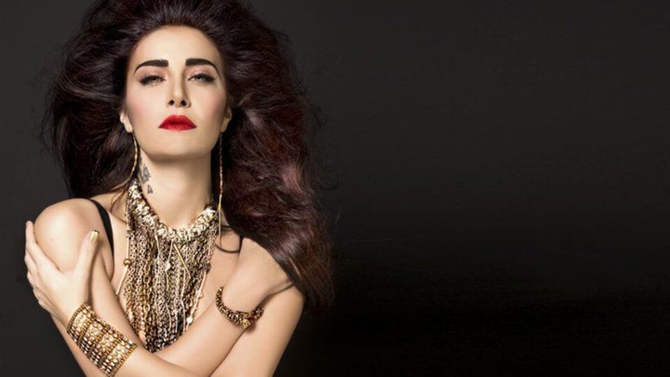 Sıla, Sezen Aksu'yu geçti!