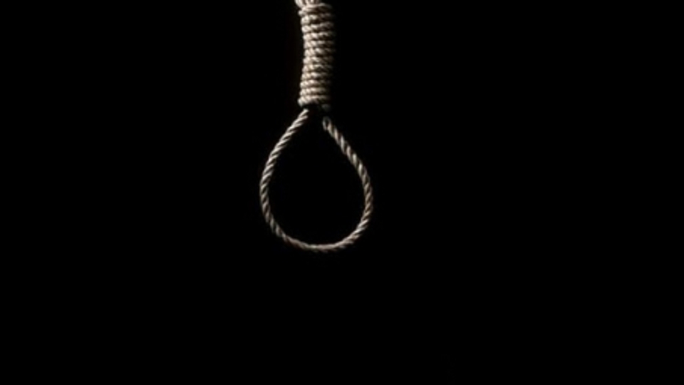 Cezaevinde mahkum kendini astı!