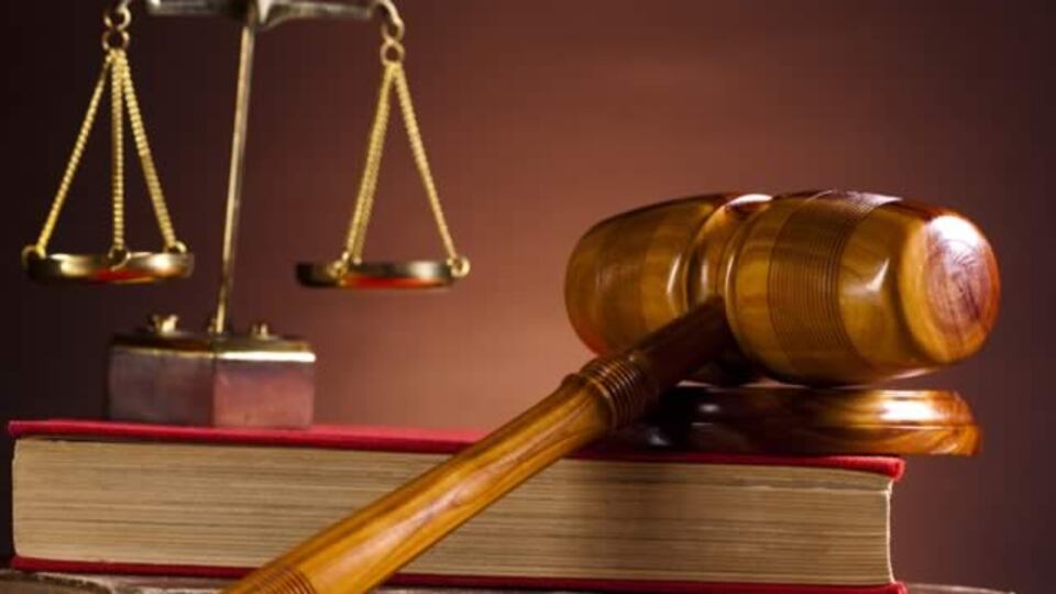 'Şehvet duyan' öğretmene dava