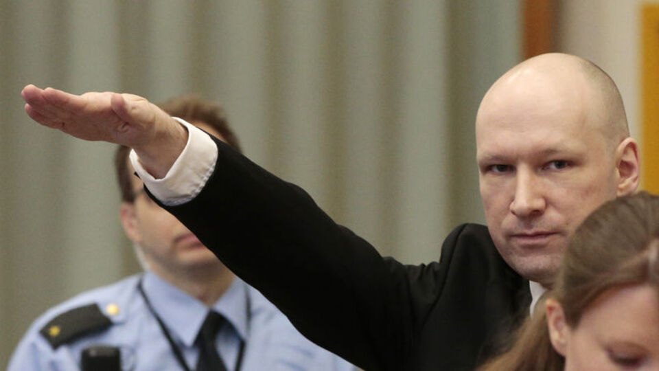 Breivik devlete dava açtı