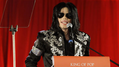 Michael Jackson hala kazandırıyor