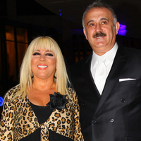 Safiye Soyman dolandırıldı