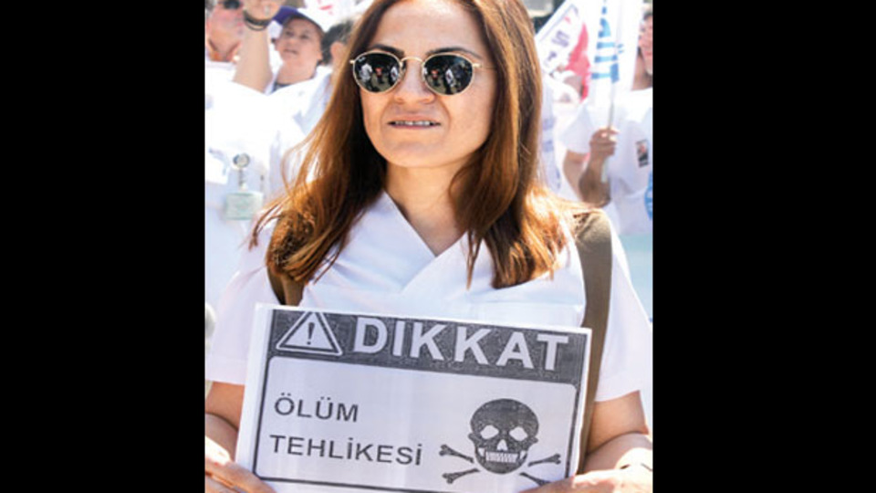 Kadın sağlıkçılar şiddet mağduru