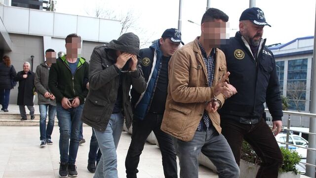 Uludağ Üniversitesi'nde 8 gözaltı!