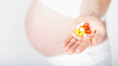 Hamileyken ilaç içilir mi?