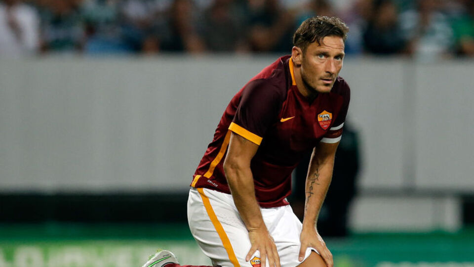 Totti'ye emeklilik çağrısı!