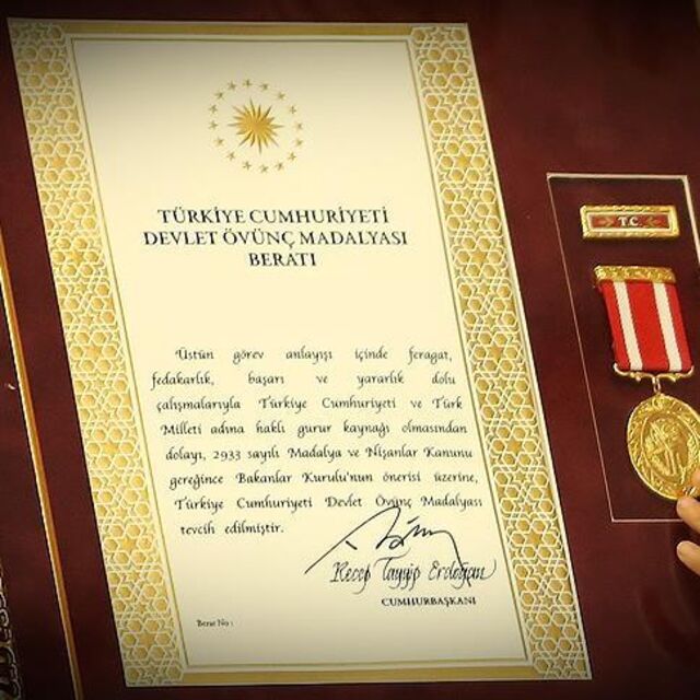 Şah Fırat şehidinin oğlu Erdoğan'dan madalya alacak