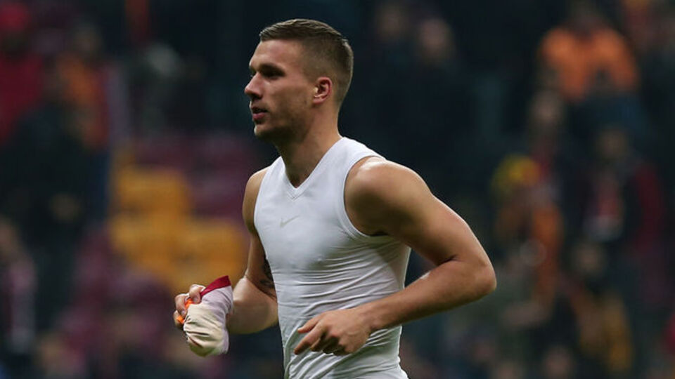 Fener'e "kupalı" gönderme!