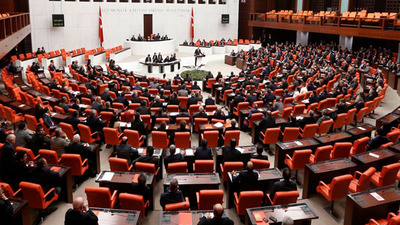 AK Parti'den tek maddelik formül