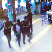 Aksiyon filmlerini aratmayan firar!