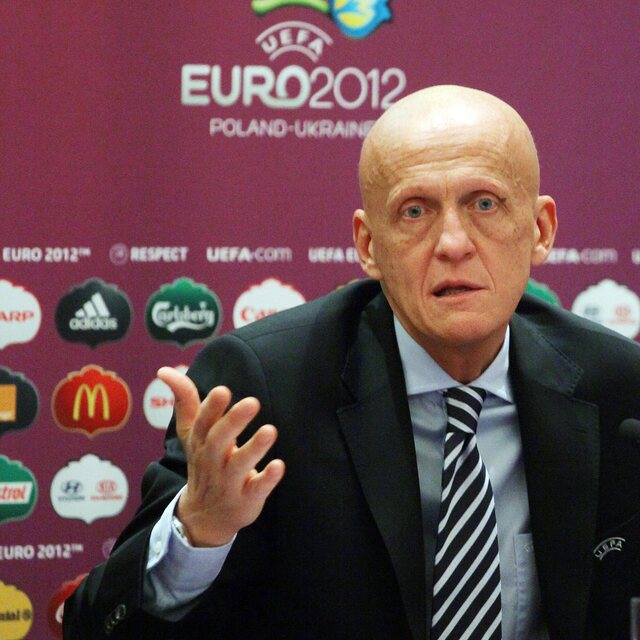 Collina geliyor!