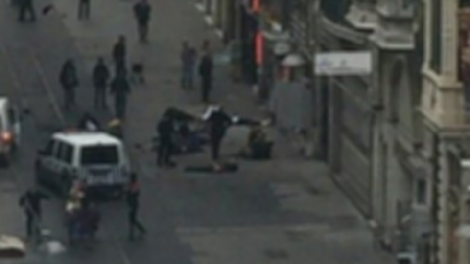 İstiklal Caddesi'nde saldırı! Canlı bomba ile 5 ölü, 36 yaralı!