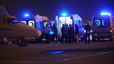 İsrailli 3 yaralı ambulans uçakla gönderildi