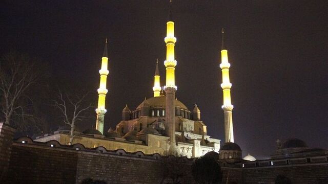 Selimiye Camii'nde 'Dünya Saati' eylemi!