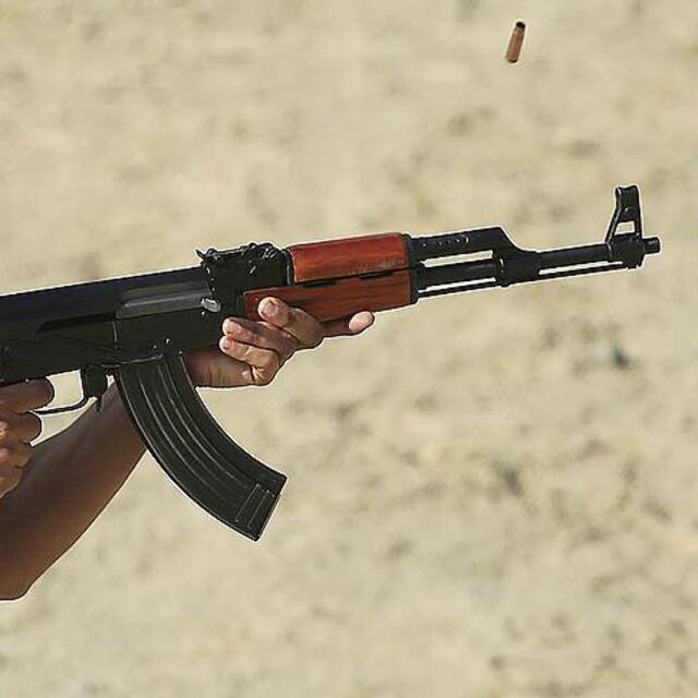 Polis kalaşnikof eğitimi de alacak