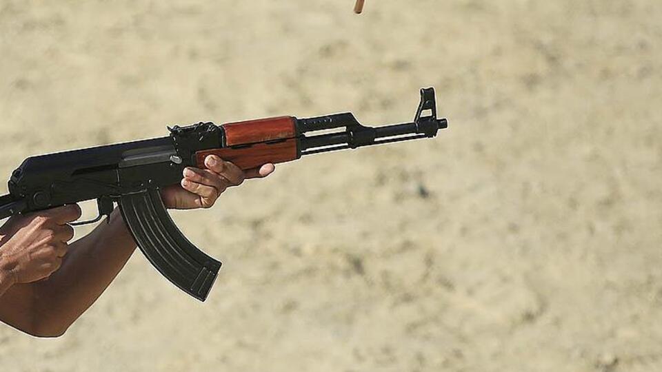 Polis kalaşnikof eğitimi de alacak