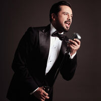 Emre Altuğ'dan flaş karar