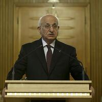 Meclis Başkanı'ndan 4 partiye mektup