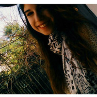 Gülay Bursalı kimdir?