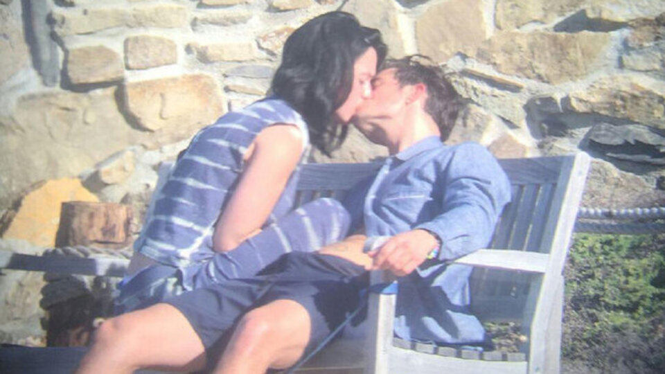 Katty Perry ve Orlando Bloom dudak dudağa