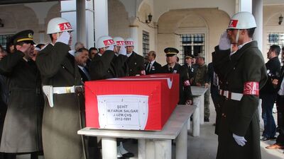 "Bu benim kardeşim mi? Belki ölmemiştir"