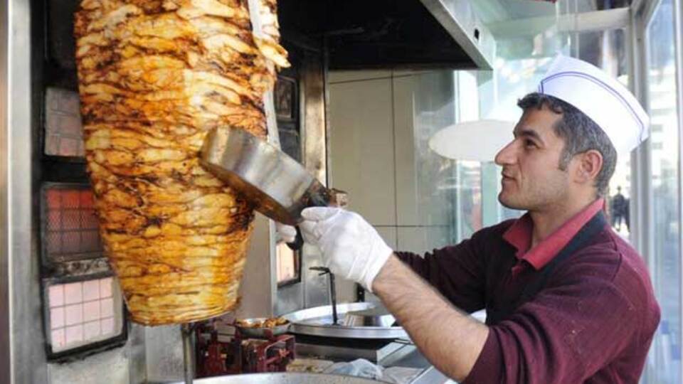 Onu hepimiz yiyoruz ama...