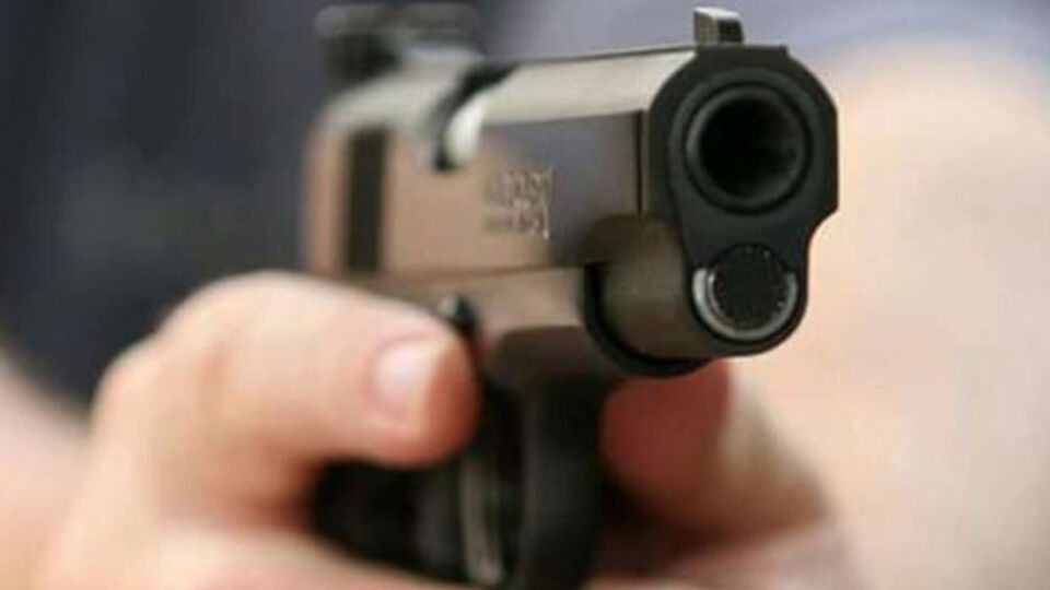 Mezdeke Grubu'nun dansçısı öldürüldü