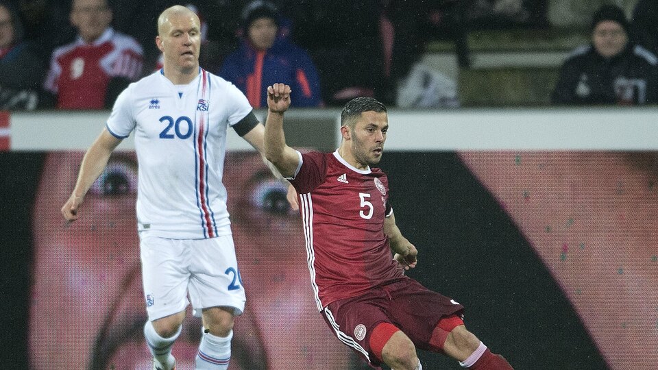 Kjaer'li Danimarka evinde güldü