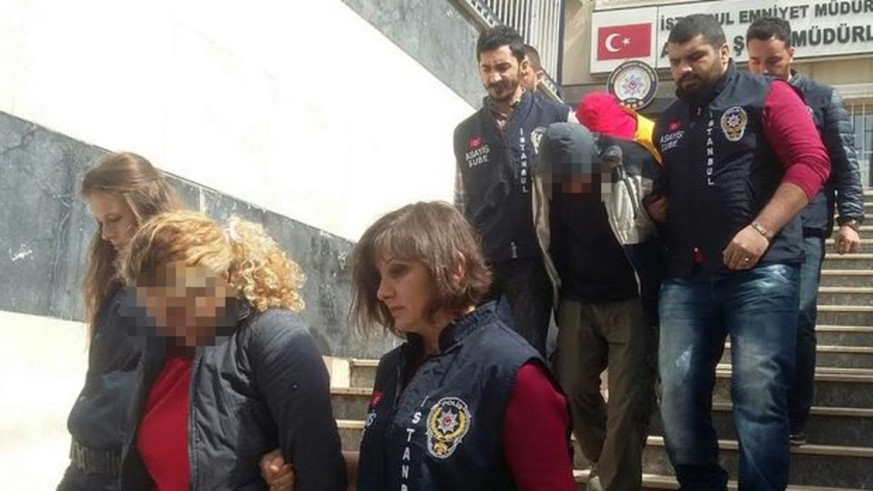 İstanbul'da 2 kişi dövülerek öldürüldü