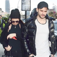 ‘Aslolan aşktır gerisi teferruat’