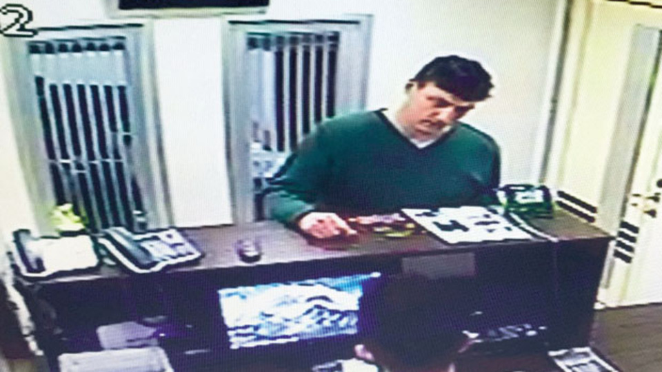 2 milyon TL'lik altın yüzük vurgunu