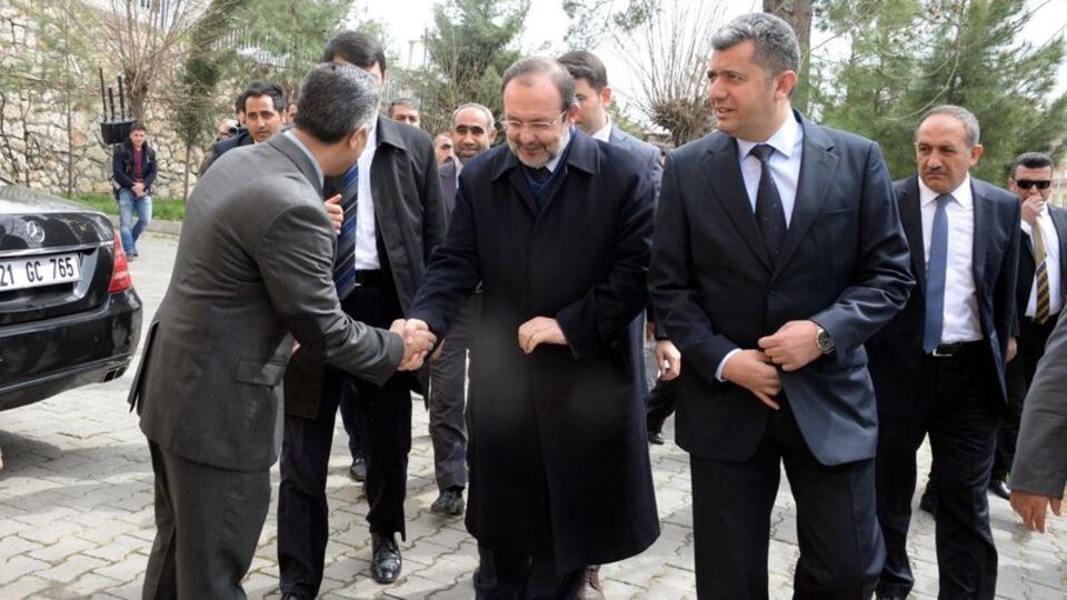 Görmez'den Kürtçe hutbe